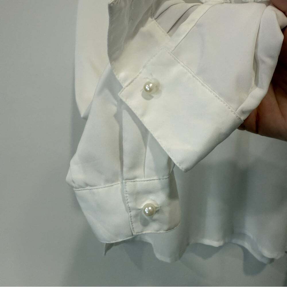 Kathy Che Vintage Pure White Blouse with High Neck and Elegant Lace Detail - Picture 6 of 16